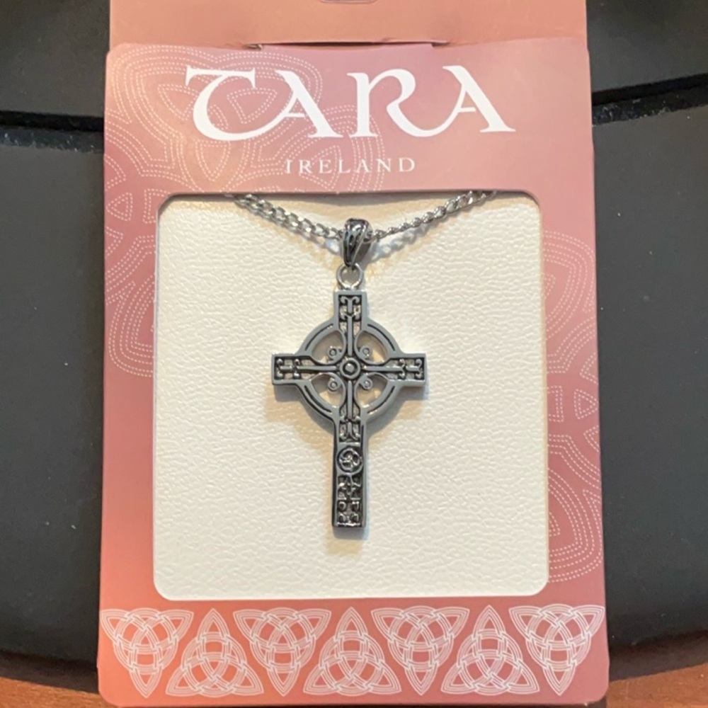 NIB- Tara Ireland Stainless Steel Celtic Cross Necklace